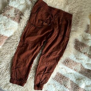 NEW WITHOUT TAGS. Anthropologie Hei Hei chocolate brown size LG pants.